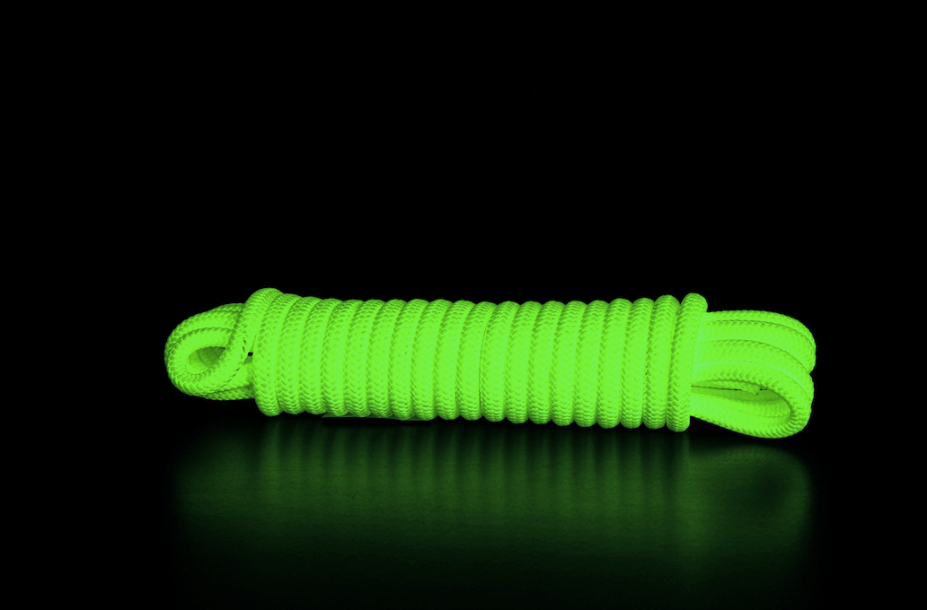 Glow in the dark paracord deals